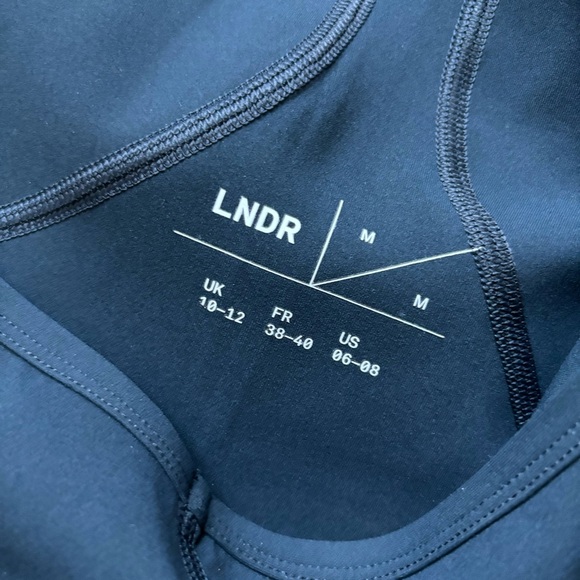 LNDR Tank - Picture 5 of 5